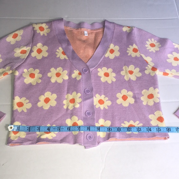 Soft Girl Daisy Lilac Crop Sweater size S - Picture 7 of 11